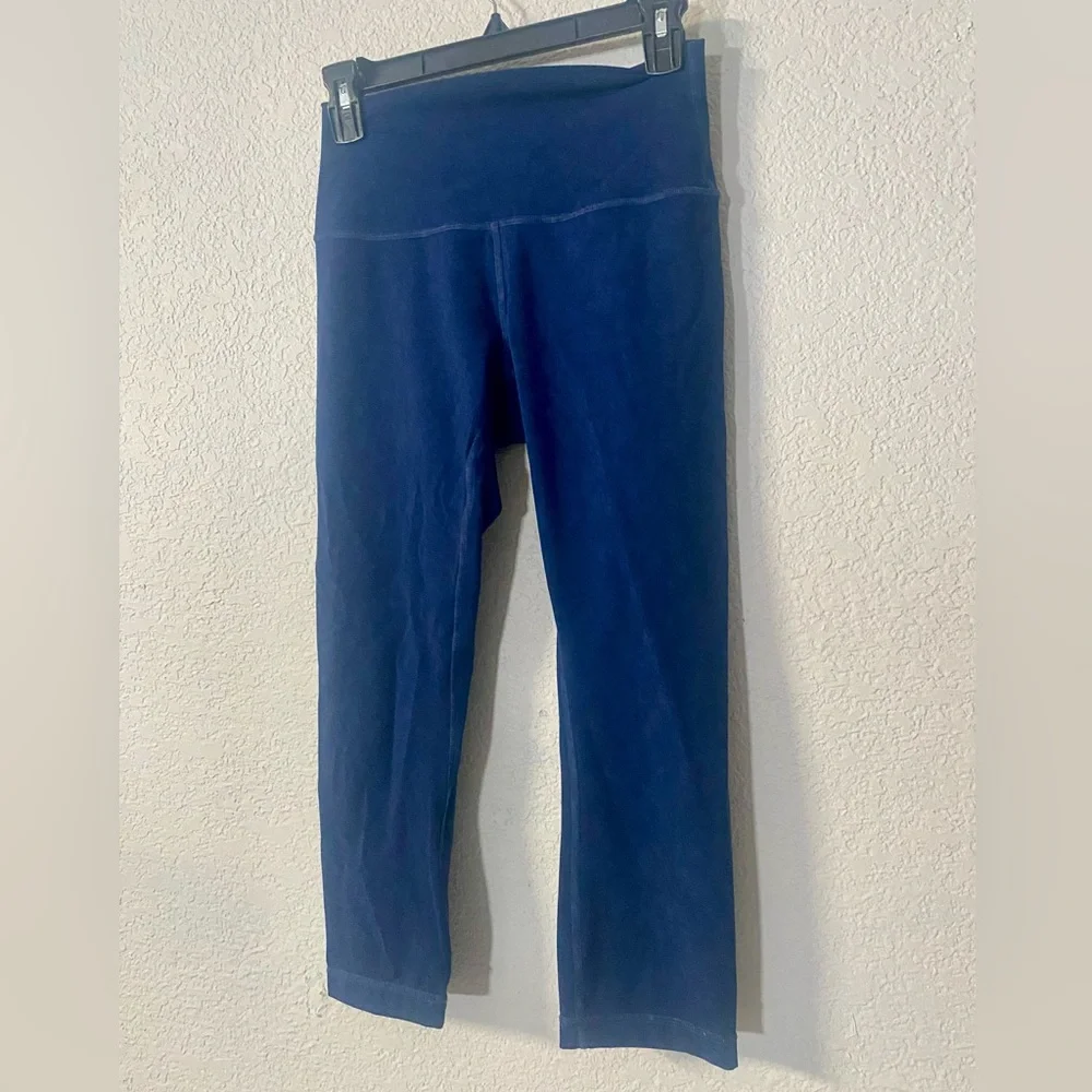 Lululemon Athletica Wunder Under High Rise Crop 21” Spray Indigo Blue size 6 - Picture 4 of 6